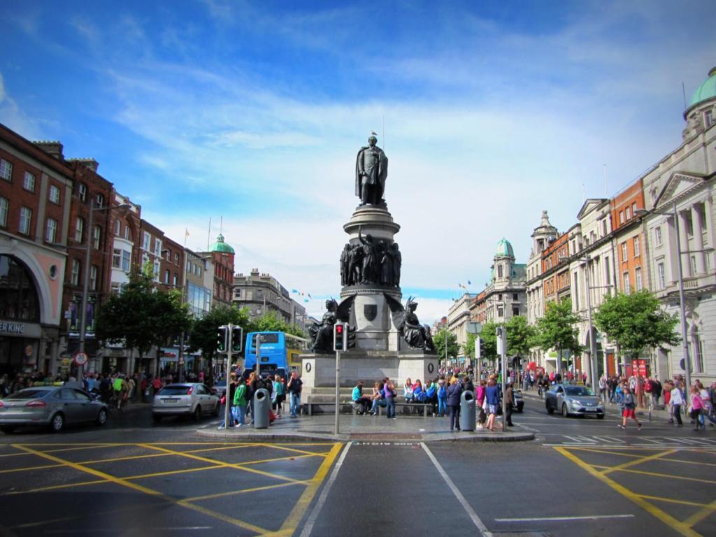 Travelodge Plus Dublin City Centre Екстер'єр фото
